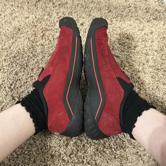 Vintage Red Suede Lands End Shoes with Zipper
