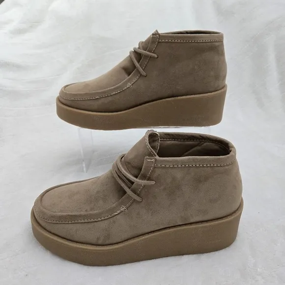 Vintage Style 90s Y2K Womens 9.5 Baby Doll Suede Leather Chunky Platform Shoe