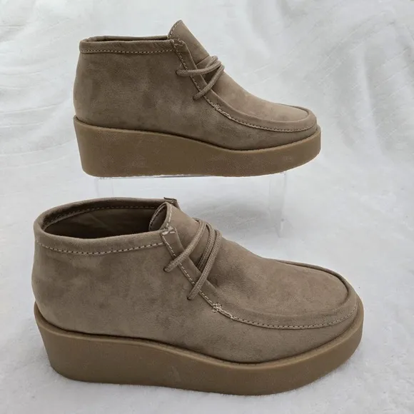 Vintage Style 90s Y2K Womens 9.5 Baby Doll Suede Leather Chunky Platform Shoe