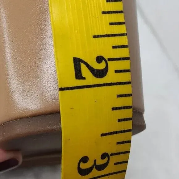 Vintage tan Y2K Leather wedge mary Janes.