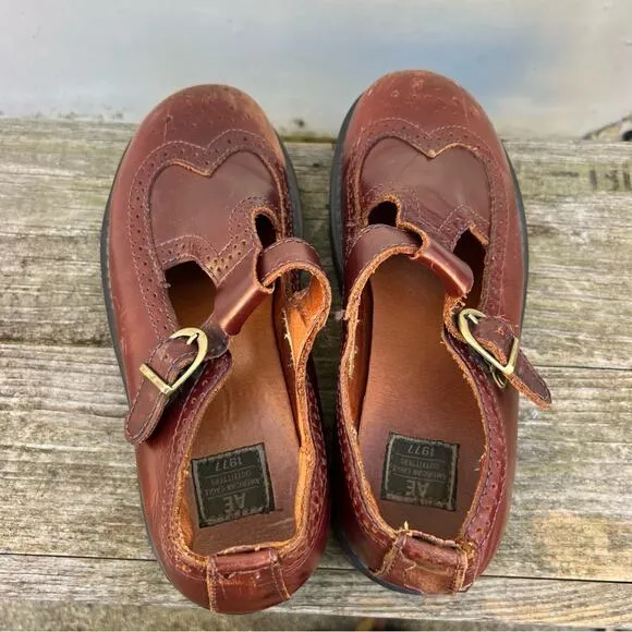 Vintage Y2K American Eagle Brown Leather Chunky Mary Jane T Strap Shoes Size 8