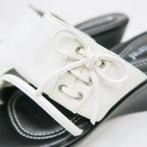 Vintage Y2K No Boundaries Cyndi White and Black Lace Platform Wedge Toe Sandals
