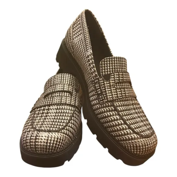 Vionic White Black Fillmore Women's Comfortable Slip-On Lug Penny Loafer Size 11