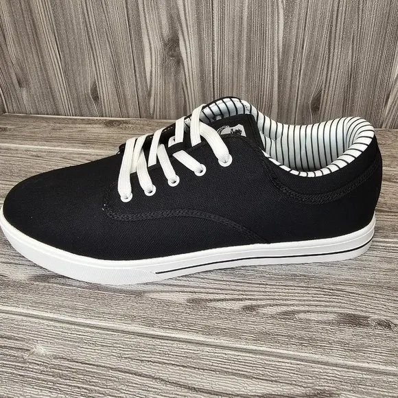 VLADO SNEAKER - BLACK/WHITE - Men's Size 12 - NEW