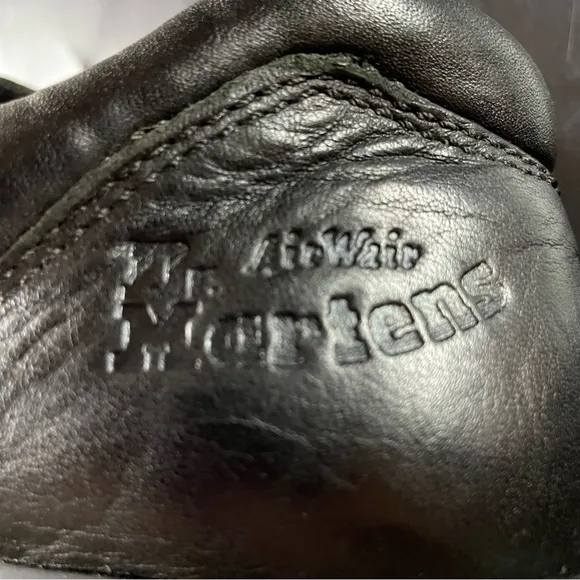 Vtg Dr. Martens 10940 Air Wair Black Chunky Oxford Shoes Mens 10 US 9 UK 43 EU