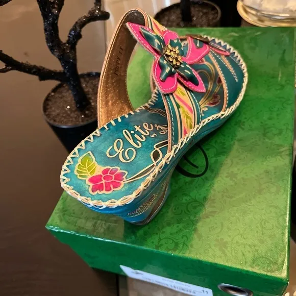Wedge Sandal by Corkys Elite
