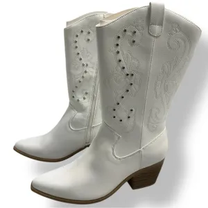White Embroidered Western Boots Size 8