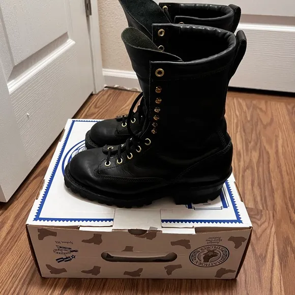 White’s Hathorn Explorer Custom firefighter boots. Rated and approved for fire.