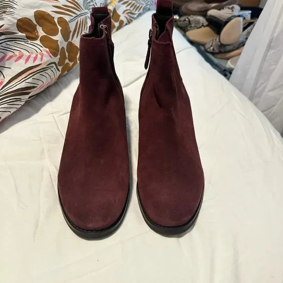 Woman's Boots Cole Haan Addie Bootie size 8.5