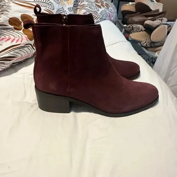 Woman's Boots Cole Haan Addie Bootie size 8.5