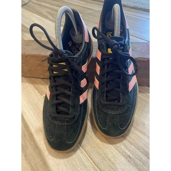 Women's Adidas Gazelle Pink/Black Brussels‎ City Series -Size 7-NWOT-RARE Colors