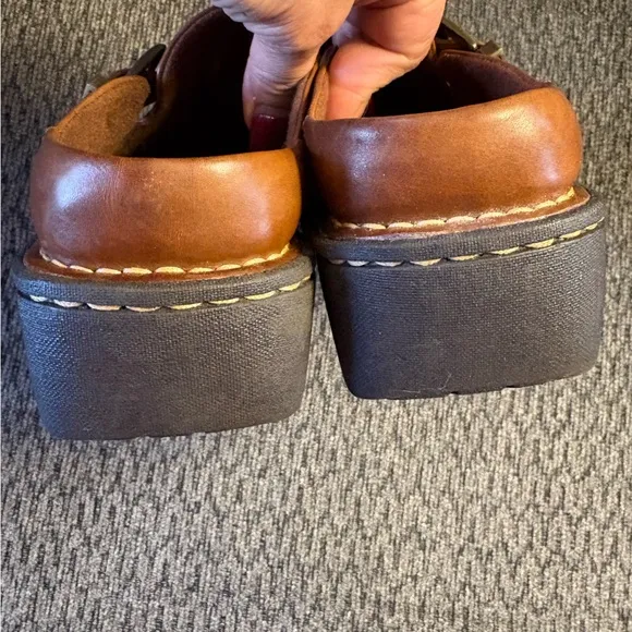 Women's  EARTH SHOE GELRON Hickory II Brown Leather Slip-On Mule Clog Size 9.5