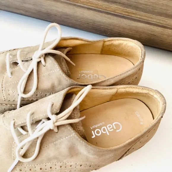 Women’s GABOR COMFORT OPTIFIT tan suede lace-up WINGTIP OXFORD/SNEAKER US 7.5