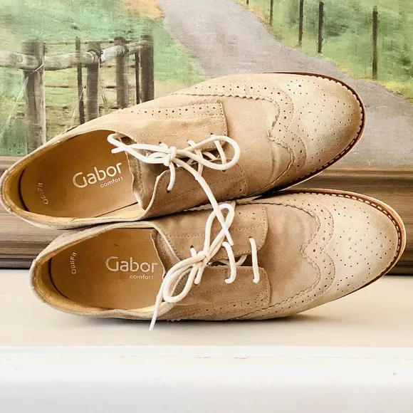 Women’s GABOR COMFORT OPTIFIT tan suede lace-up WINGTIP OXFORD/SNEAKER US 7.5