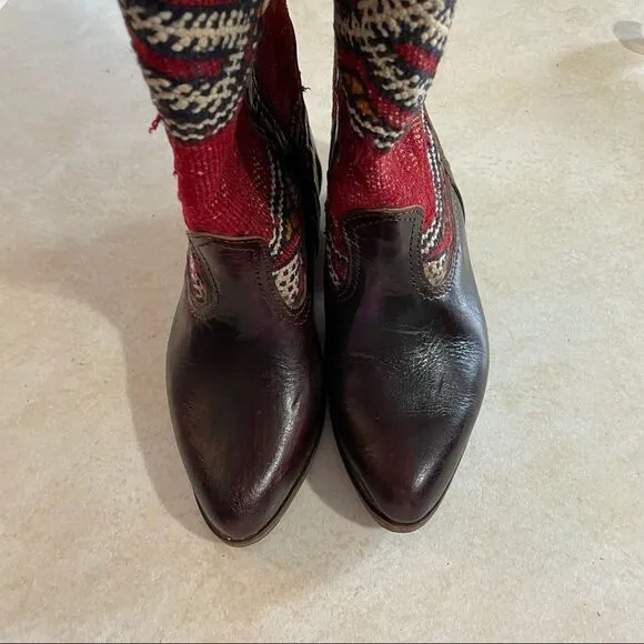 Women’s Kilim Marron Rouge boots Aztec brown wool boots size 7 37