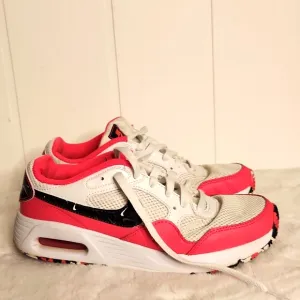 Women's Nike Air Max SC Running Sneakers In Bright Pink And White