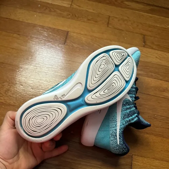 Womens Nike Running Shoes