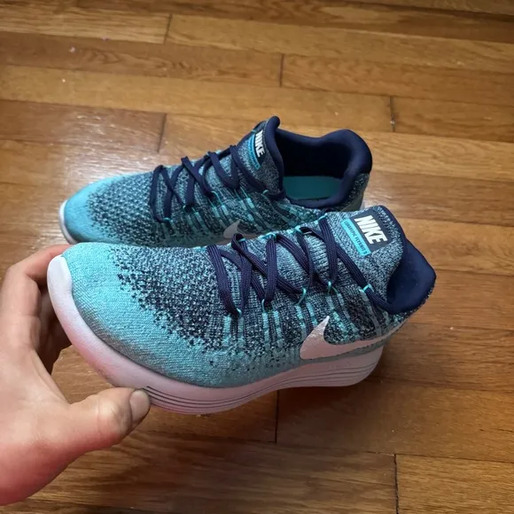 Womens Nike Running Shoes