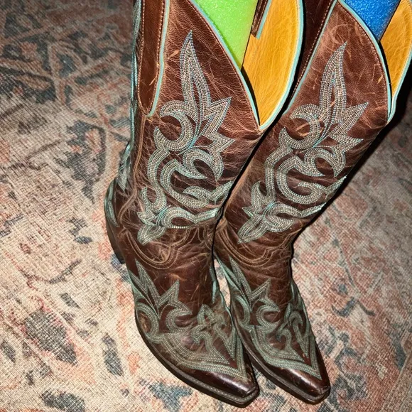 Women’s Old Gringo Western Boots with Embroidered Design