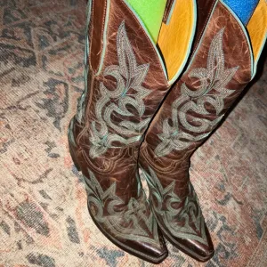 Women’s Old Gringo Western Boots with Embroidered Design
