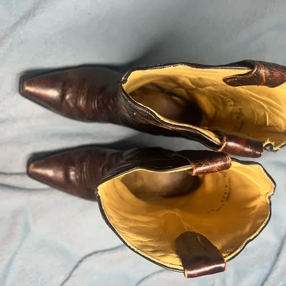 Women’s size 7 1/2 M Corral Cowboy boots