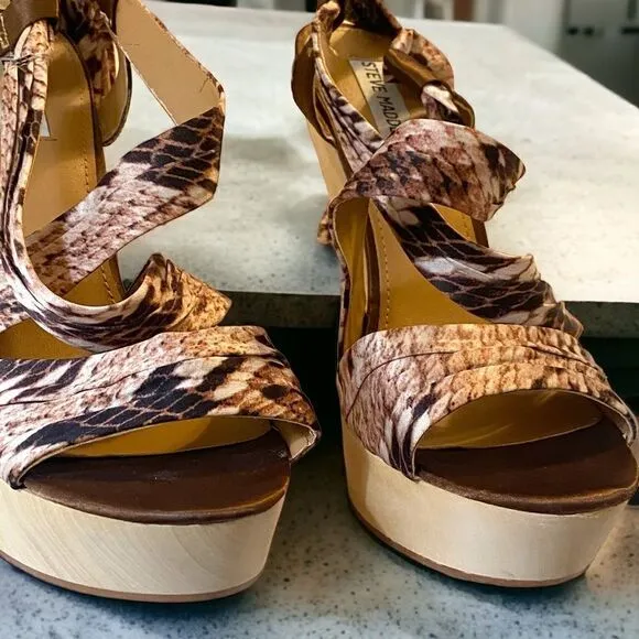 Women’s Steve Madden Quinn Tie Up Wedge Size 10 Brown Tan Silk