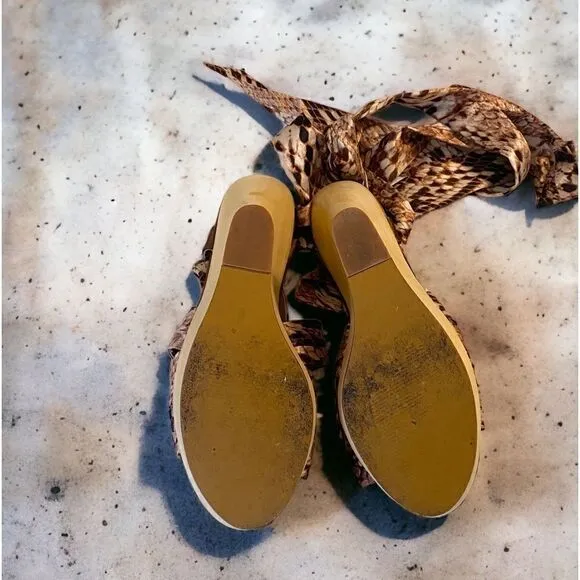 Women’s Steve Madden Quinn Tie Up Wedge Size 10 Brown Tan Silk