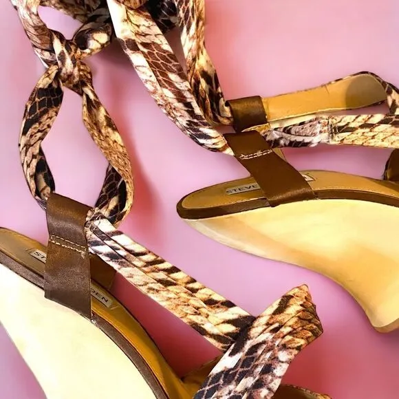 Women’s Steve Madden Quinn Tie Up Wedge Size 10 Brown Tan Silk