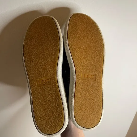 Women's UGG Black Cas Perforated Leather Slip-On Sneakers size 10