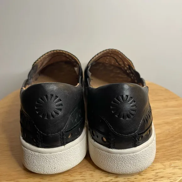 Women's UGG Black Cas Perforated Leather Slip-On Sneakers size 10