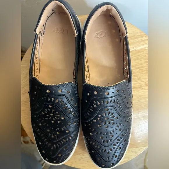 Women's UGG Black Cas Perforated Leather Slip-On Sneakers size 10