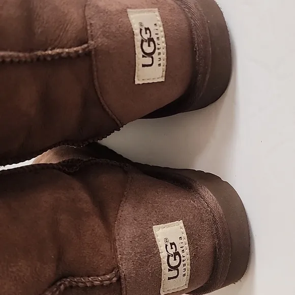 women's ugg boots Size 6