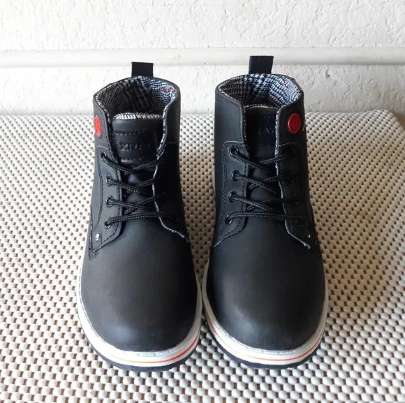 X-ray boots