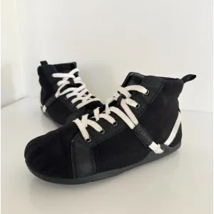 Xero Shoes Toronto Barefoot High Top Shoes Lace Up Black Minimalist Women's 7.5