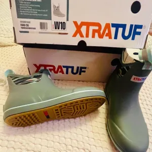 XTRATUF