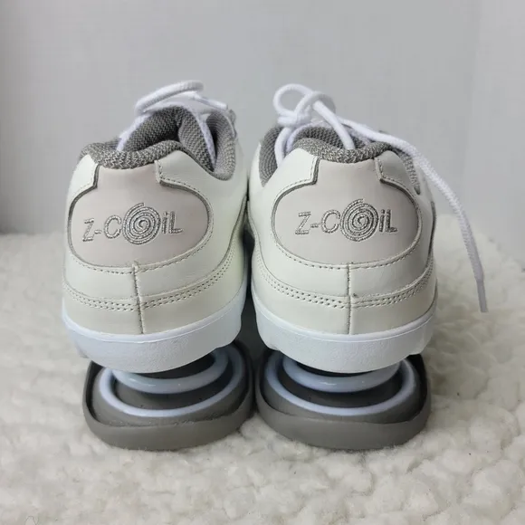 Z-coil  Freedom 2000 Women's Sneaker Shoes Size 10 White Leather Shoes Like New