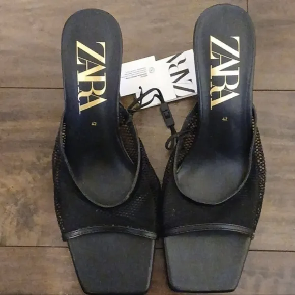 Zara Mesh Heeled Slides - Stylish Black Open-Toe Mules Size 42