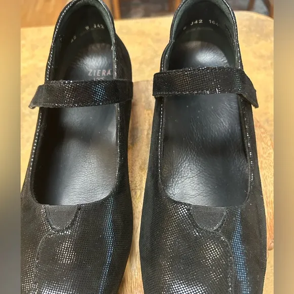 Ziera Black Mary Jane Shoes