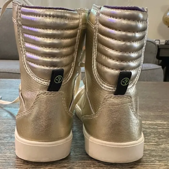 Zumba Street Orlando Classic High Top Sneakers Gold Shoes 6.5 leather